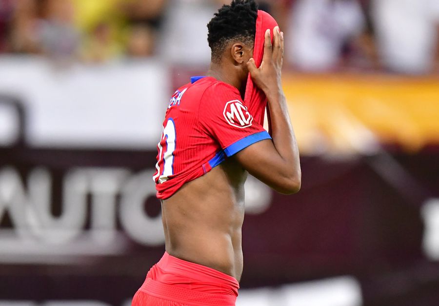 Siybonga ngezana // Photo: Cristi Preda (GSP) Mihai Stoica, after Rapid - FCSB: