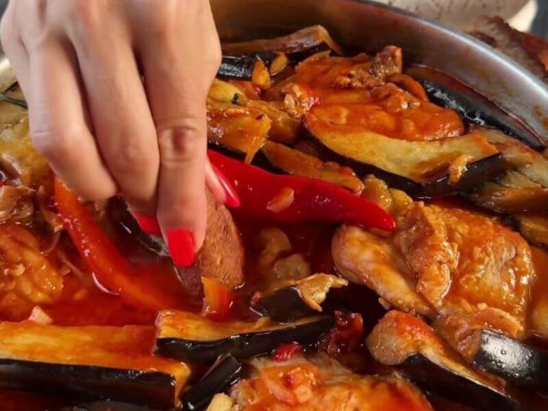 Make this dish once - and you will cook it constantly. The most delicious chicken with eggplant in sauce