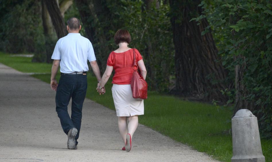 Demography expert: differences in education between men and men cause difficulty in entering into relationships