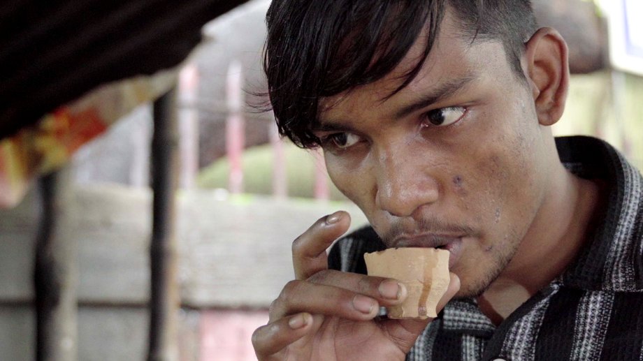 It is said that Kulhad changes the taste of tea