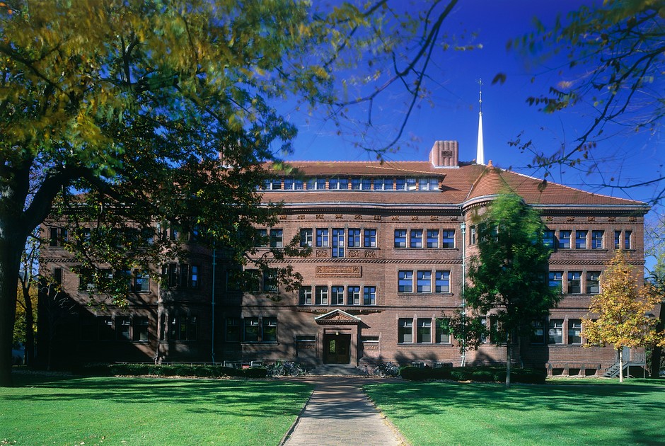 Hala Sever, Harvard University building (illustrative photos)
