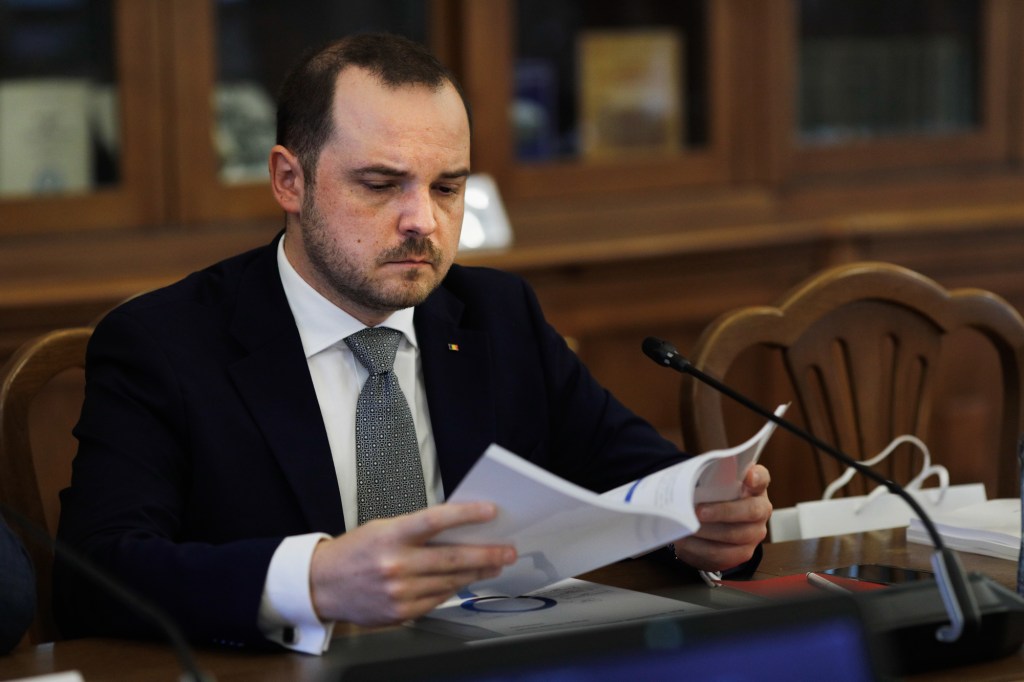Alexandru Rogobete, Minister of Health. Inquam Photos / Mălina Norocea