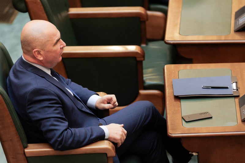 How the coalition meeting was held in which Bolojan threatened with resignation. The slides of the five hours of discussions that ended with the postponement of the local administration