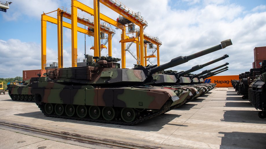 On June 28, 2023, the first delivery of M1A1 Abrams tanks for soldiers of the Polish Army was handed over in Szczecin. The delivery included 14 tanks or one company