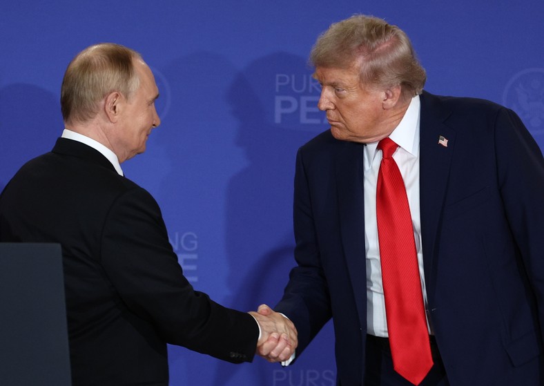 Russian President Vladimir Putin (L) and US President Donald Trump during a meeting in Alaska, August 15, 2025.