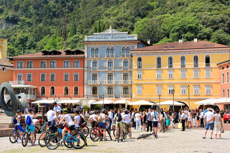 Exasperated by the damage caused by tourists, a famous destination wants to take an exceptional measure: 
