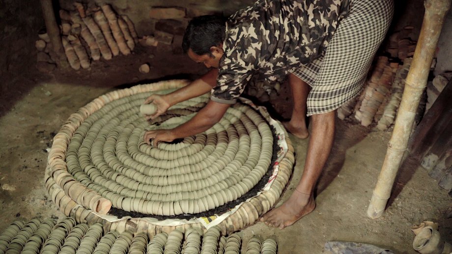 Plastic displaces tradition. Will Kulhady survive modernity?