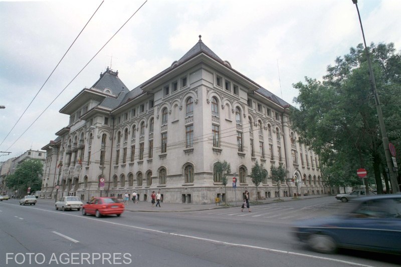 Elections City Hall: Daniel Băluță, winner of a course poll. Piedone and Ciucu, the same percentage. Who is in 2nd place / Anca Alexandrescu, also included in the standings
