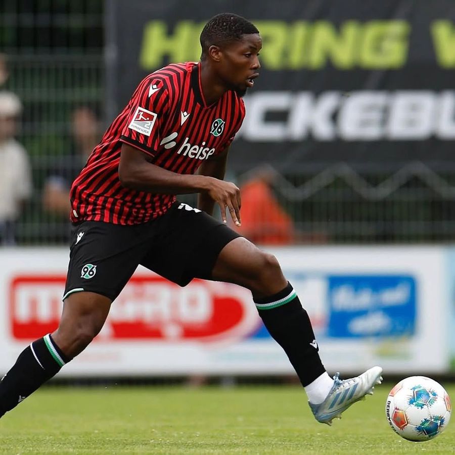 IME OKON, Hannover 96 / Photo footballer: Instagram Dream debut for Virgil Ghiță in Germany »The Romanian was decisive, along with the footballer missed by Dinamo this summer