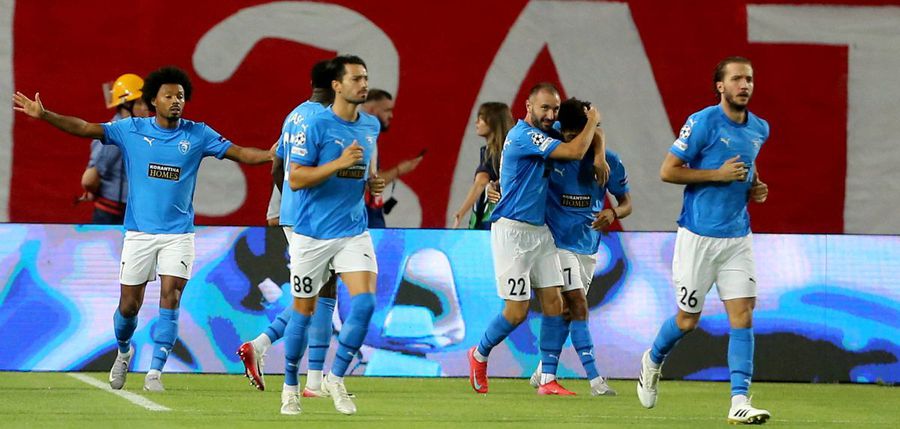 Bruno, Pepe, Muamer Tankovic, Joao Correia and Ivan Sunjic enjoy one of the goals scored for Pafos against the red Star Belgrade / Photo: Imago Pafos's secrets »How he managed to penetrate the Champions League group Little Club founded 11 years ago: The Bet of Russians