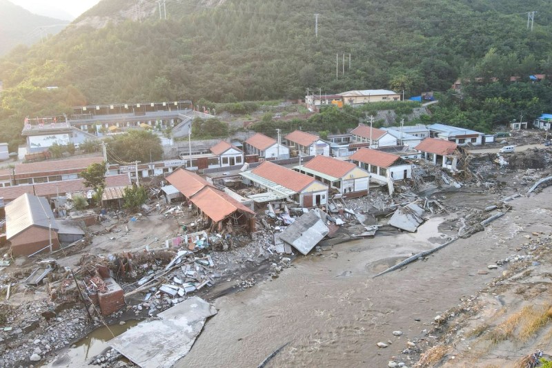 Beijing, on maximum alert due to torrential rains. The inhabitants were asked not to get out of the house