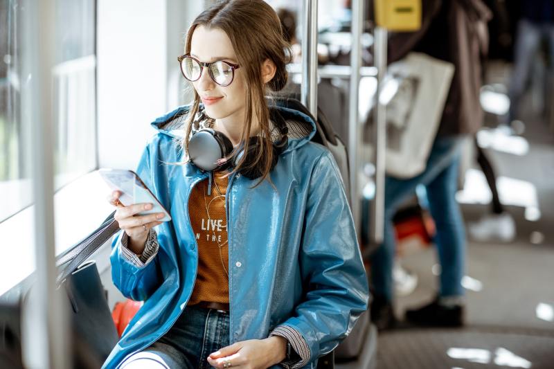 London tries to fight an increasingly disturbing habit in the means of public transport: