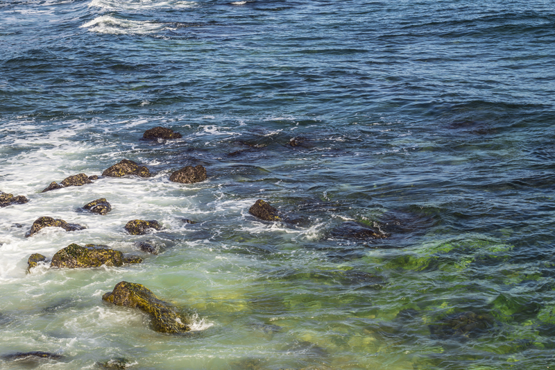 People killed by explosive objects when they swim in the Black Sea, in Odessa