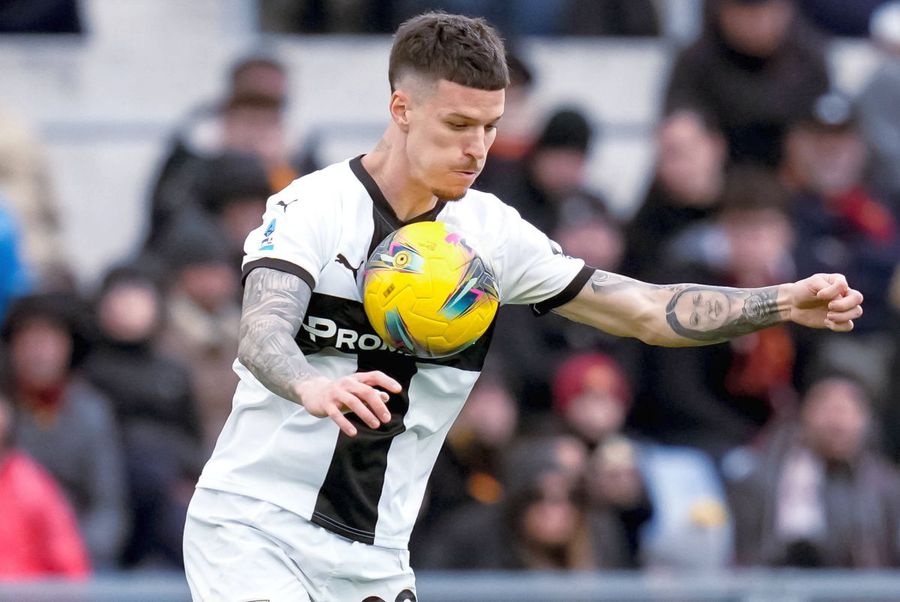 Agreement for the transfer of Dennis Man »Parma receives 9 million euros: only the signature of