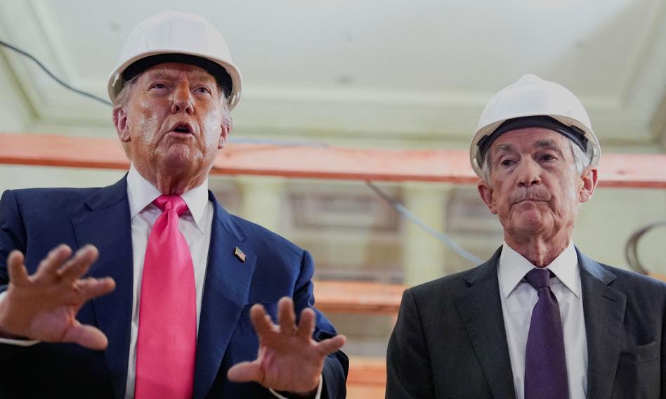 Trump challenges Powell and threatens him with a lawsuit. "The damage he caused is unfit"