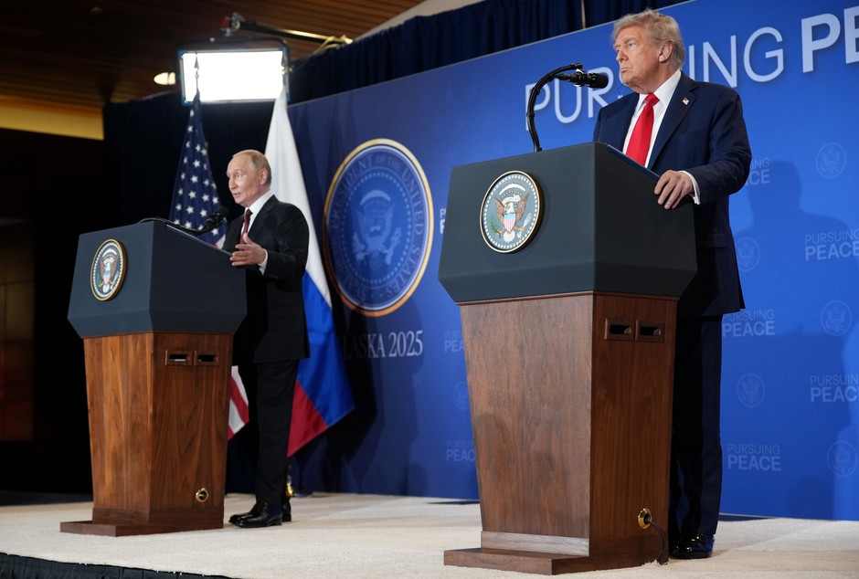 Vladimir Putin and Donald Trump at a press conference after talks in Alaska, August 15, 2025.