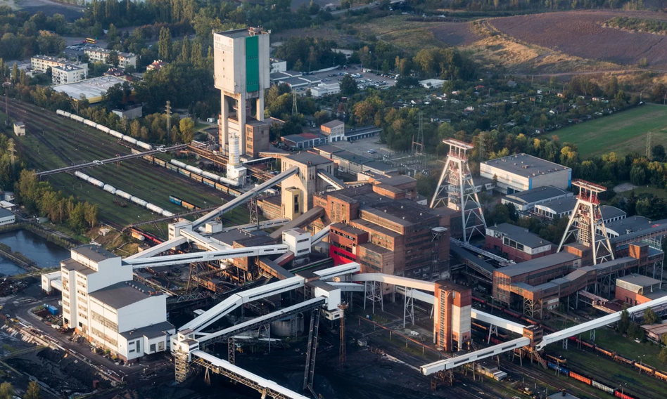 A shock took place in the Knurów-Szczygłowice mine, a rescue operation is underway