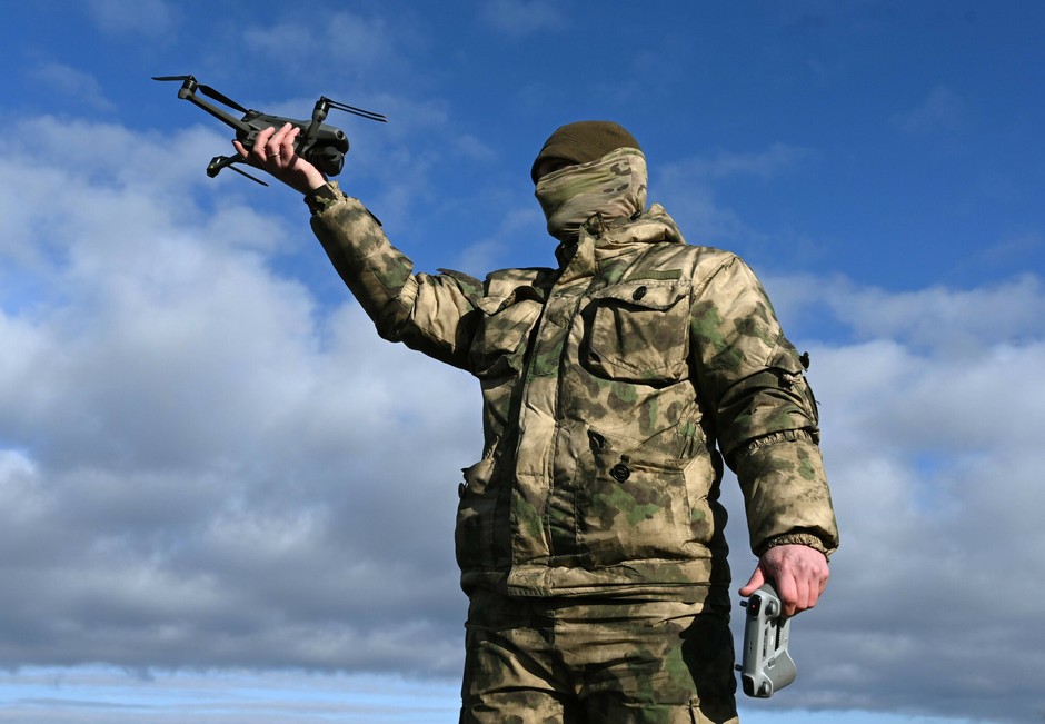 Russian soldier with a drone (illustrative photos)