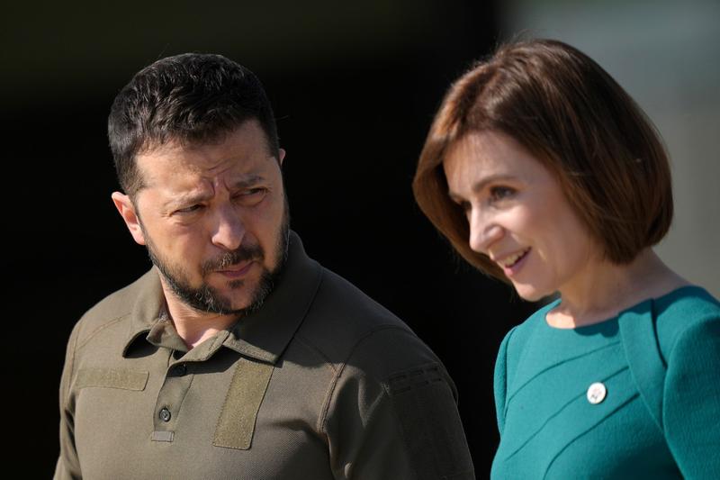 Volodimir Zelenski with Maia Sandu, photo: Vadim Ghirda / Ap / Profimedia