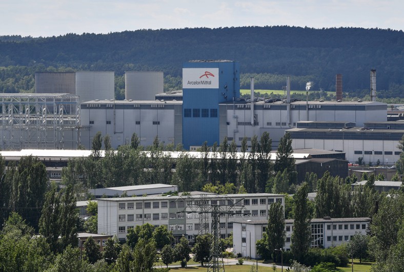 View of the area of ​​the ArcelorMittal Eisenhuettenstadt GmbH in Eisenhuettenstadt, Germany, Germany, 3 July 2017.