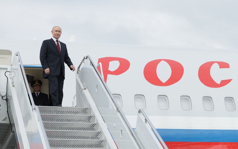 Vladimir Putin at the airport in Anchorage, August 15, 2025.