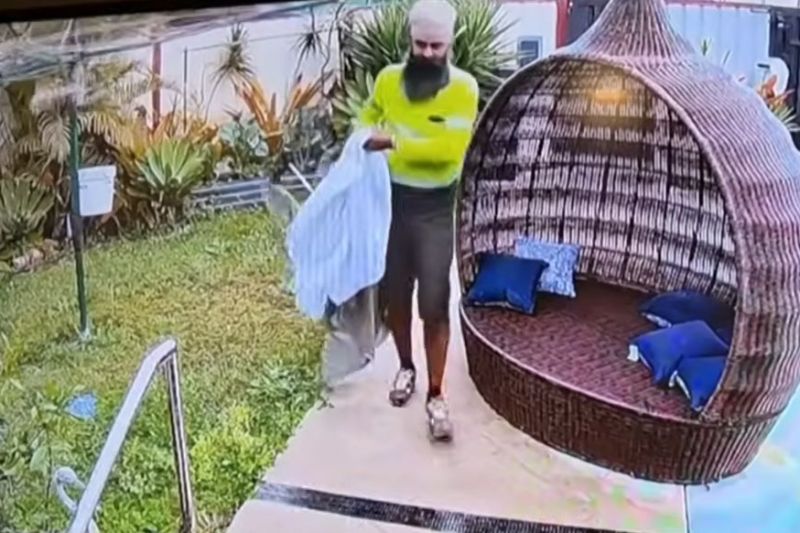An Indian postman became a