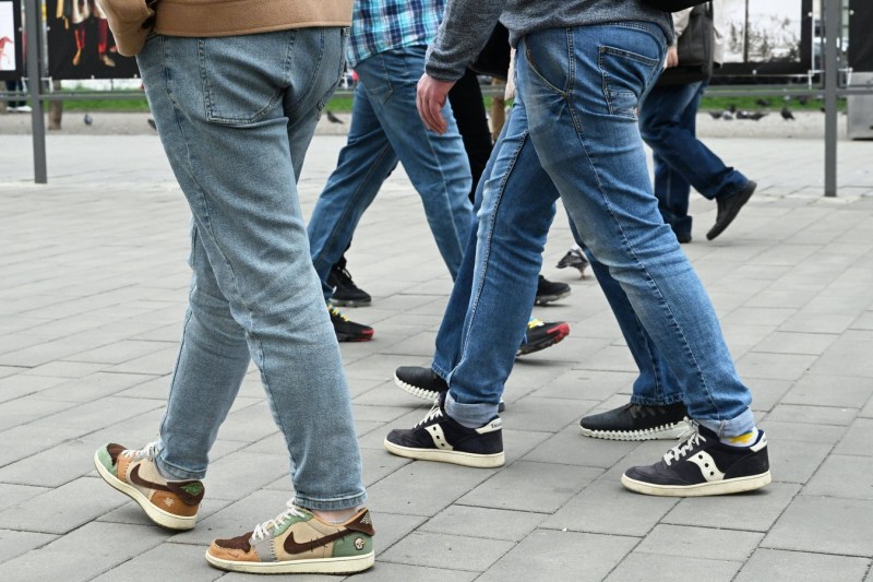 Relaxation of Martial Law in Ukraine: Men between the ages of 18 and 22 receive permission to leave the country
