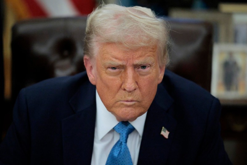Trump threatens China with 200% customs duties if he does not export his magnets from rare lands