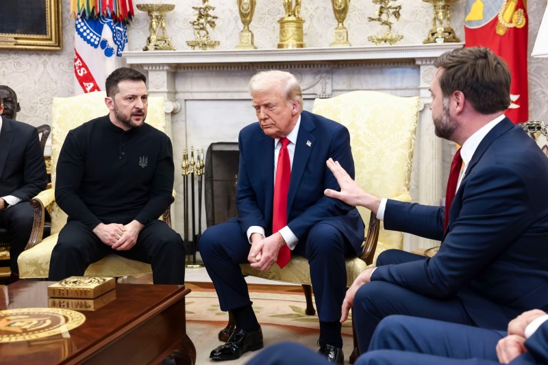 The meeting in the oval office between Trump, Vance and Zeenski. Photo: Profimedia