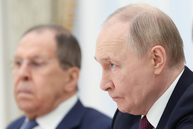 Moscow presents the conditions for peace in Ukraine: Security guarantee of great powers and absence of NATO