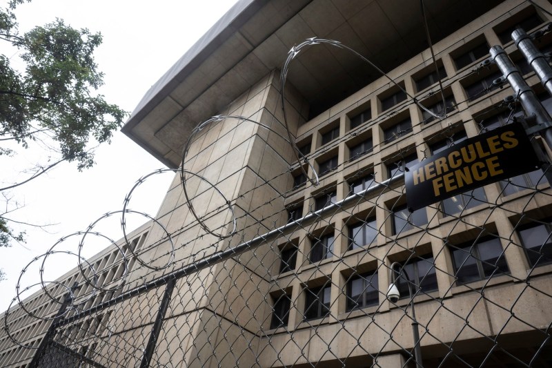 FBI, targeted by a new major treatment. Uncomfortable directors for the current power, go out quickly, without