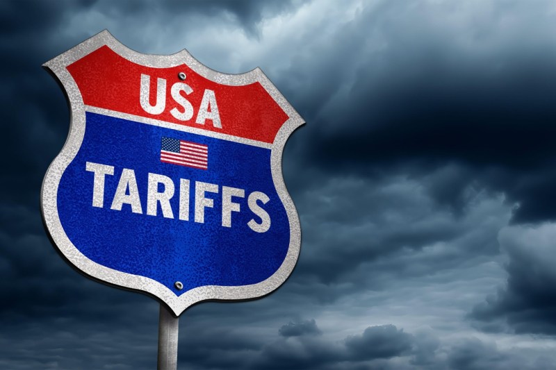 Trump postponed new customs taxes for China. Good news for Russia