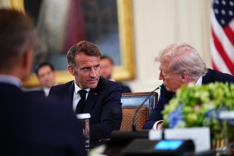Macron proposes to include a European leader in a possible Trump-Putin-Zenski summit. The argument of the French president