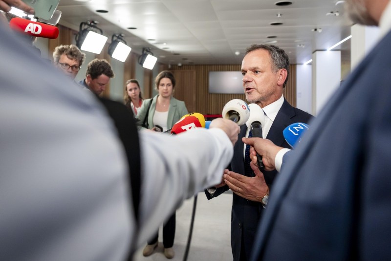 Dutch Foreign Minister resigned after the government did not understand the sanctions against Israel