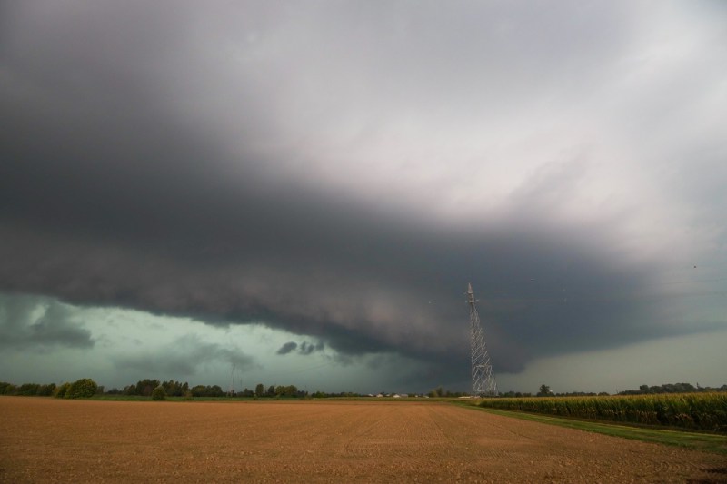 Video Extreme weather in Italy: violent storms in the north, fires in the south