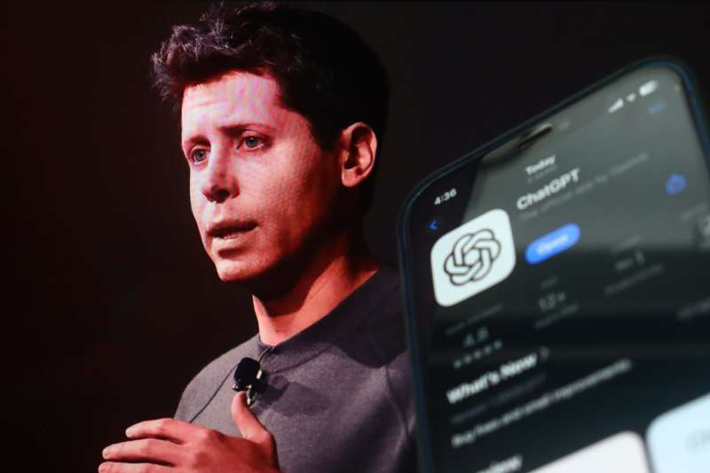 The company that created Chatgpt has launched after a 6 -year break two models with open source