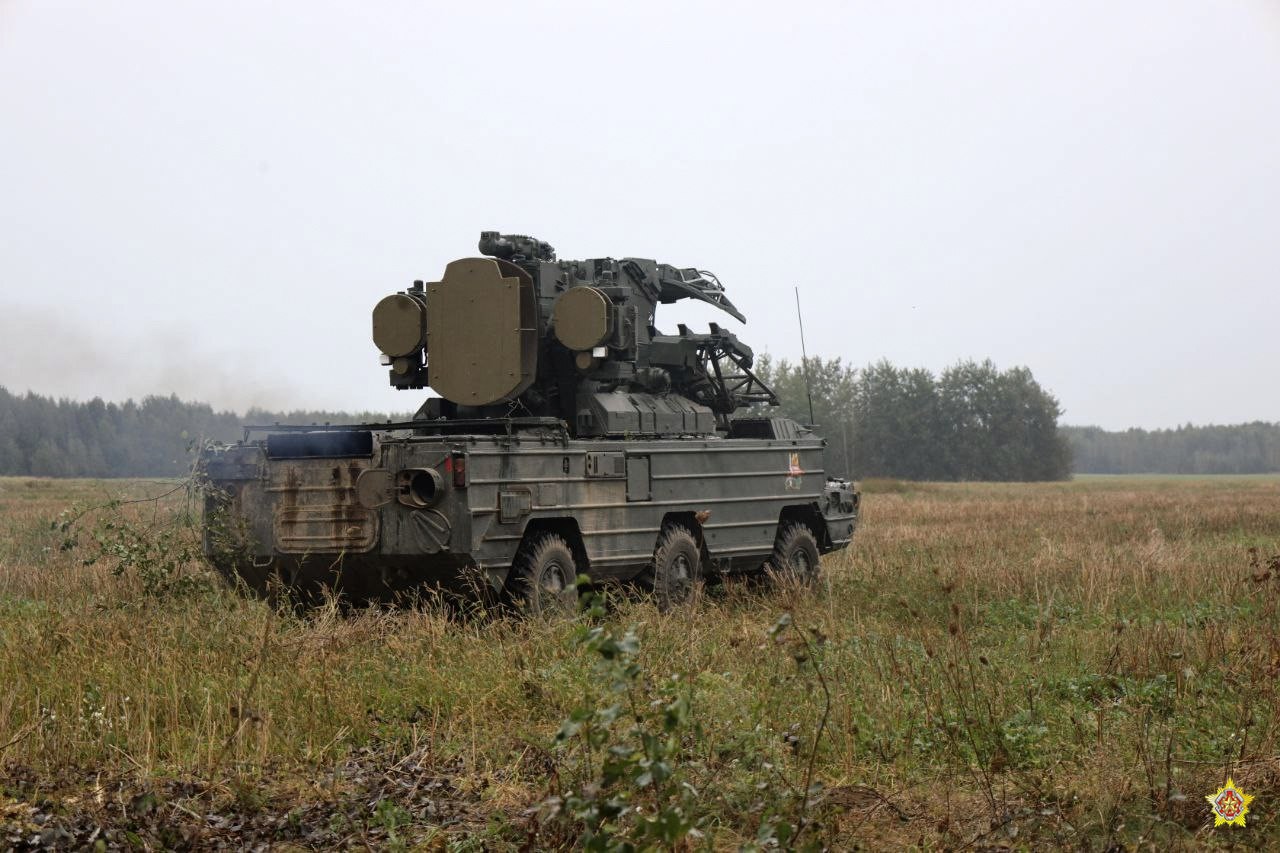 Zapad-2025 maneuvers. Belarusians showed photos from the training ground