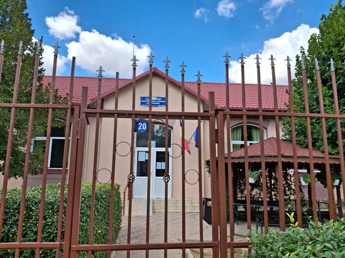 According to the decision of IȘJ Constanța, at 