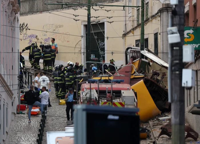 17 people died in the tragedy of Lisbon Foto Profimedia