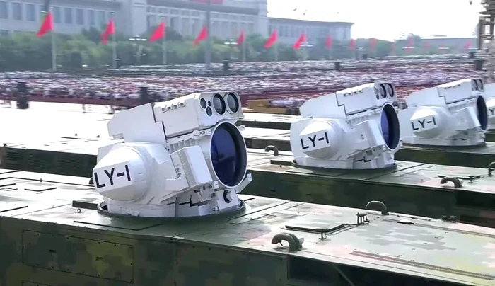 The Chinese laser system presented at the Beijing/Photo military parade: X