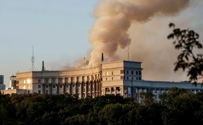 The Ukraine's government building was bombed by the Russian army / photo source: X