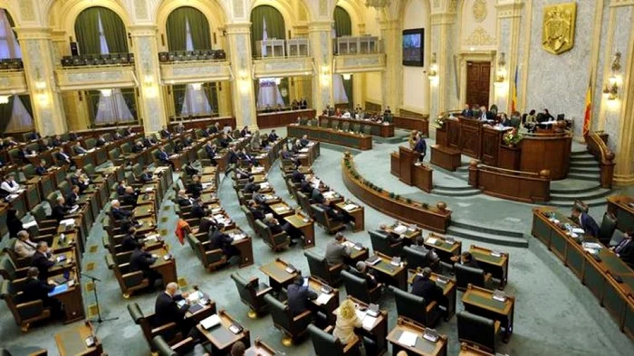A PSD senator wants the first day of school to be a day off for parents / photo source: Agerpres