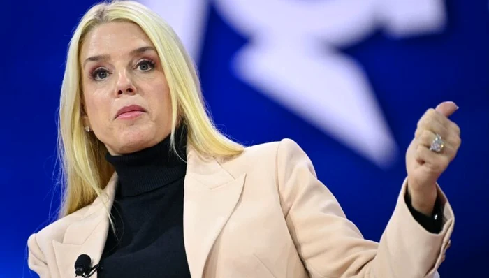 Pam Bondi blames radicals for killing Kirk Photo Profimedia