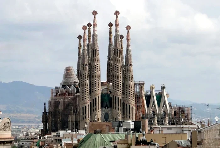 Sagrada Family Photo Wikipedia.org