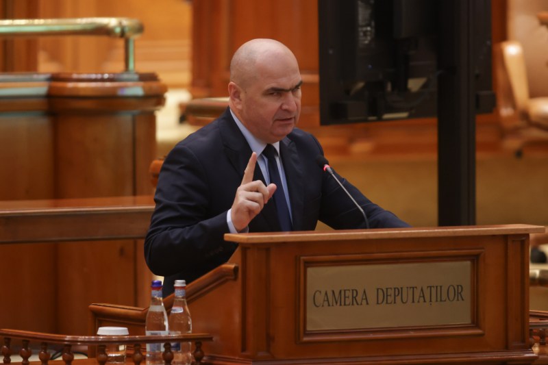 Prime Minister Ilie Bolojan, in Parliament. Inquam Photos / George Călin