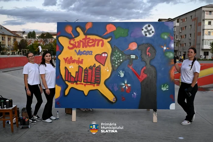Graffiti, High School with Photo Sports Program: Slatina City Hall