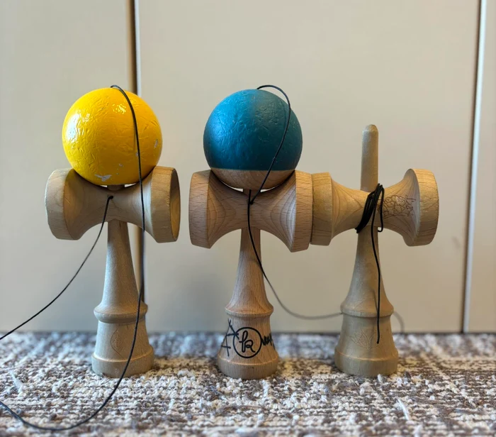 Former enthusiasts are now selling their toys on photo sales sites: FB/you