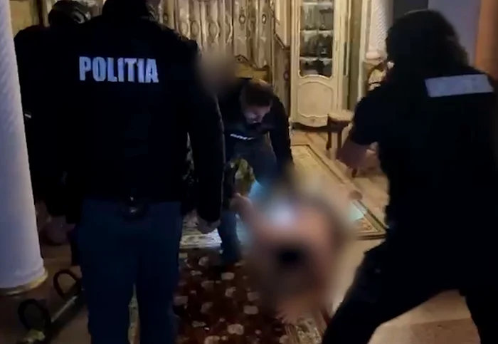 The Romanian band was destroyed photo: Czech police