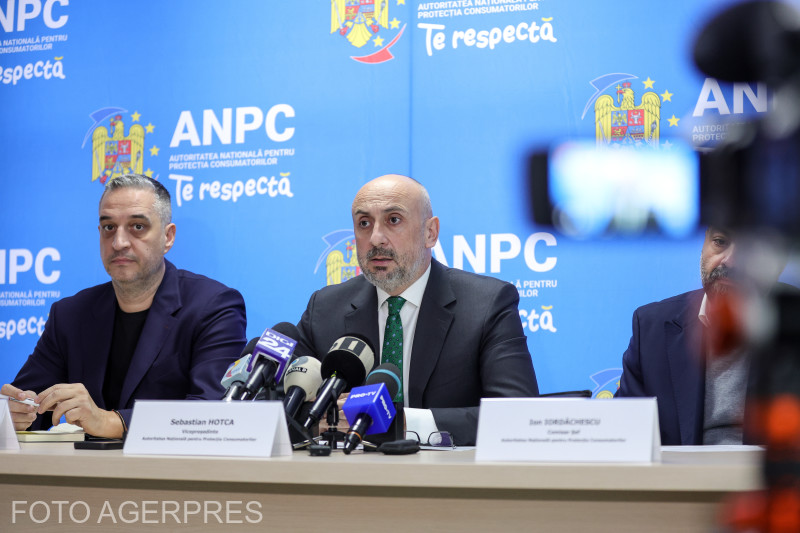 Anghel-Silviu Paul, left and Sebastian Ioan Hotca. Photo: Radu Tuță / Agerpres