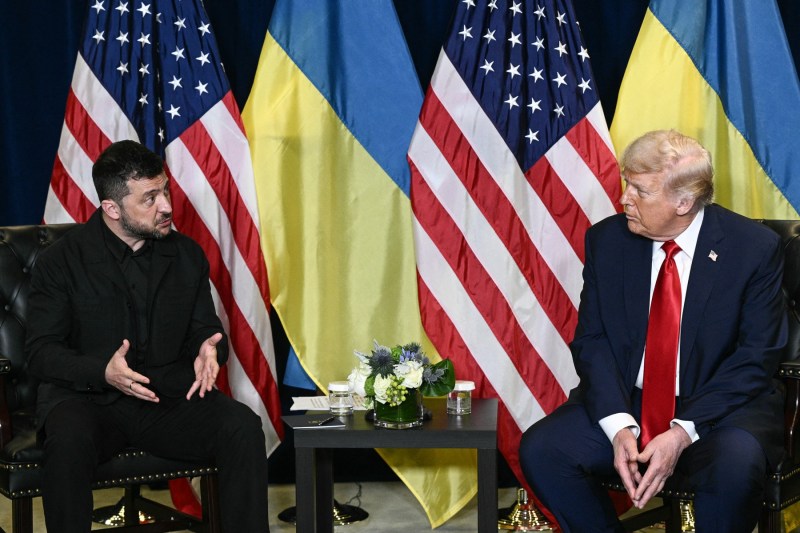 Trump told Zelenski that he is willing to provide new long -range weapons. Follow a major Washington policy change?